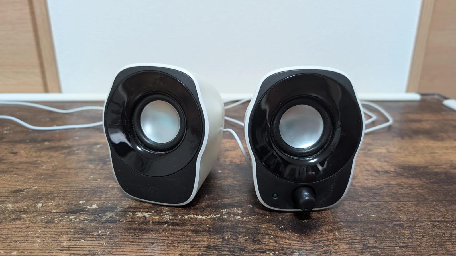 ロジクール Z120BW 正面