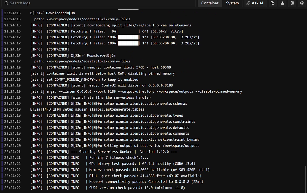 Podの起動ログ。ComfyUIが8188で待ち受けたあとStarting Serverless Workerと出ている
